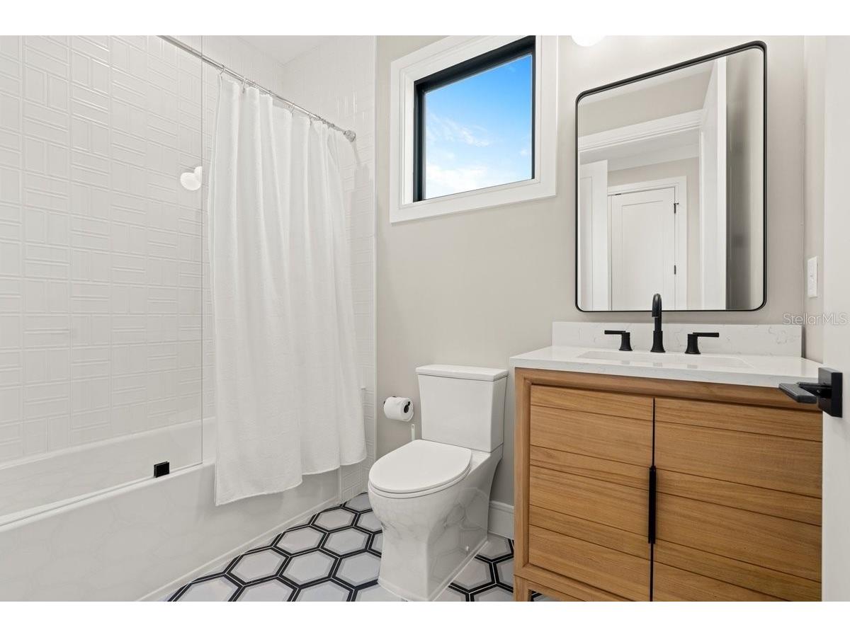 552 S Peninsula Avenue New Smyrna Beach FL 32169 NS1087459 image45