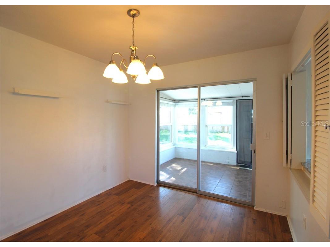 552 Sheridan Drive Venice FL 34293 A4668787 image5