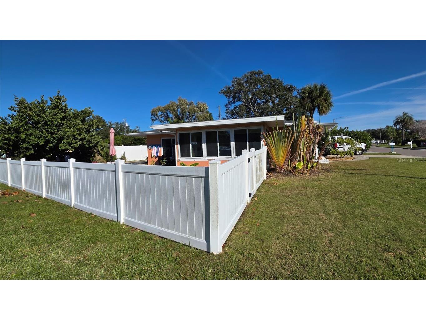 552 Trade Winds Drive Dunedin FL 34698 TB8321906 image19