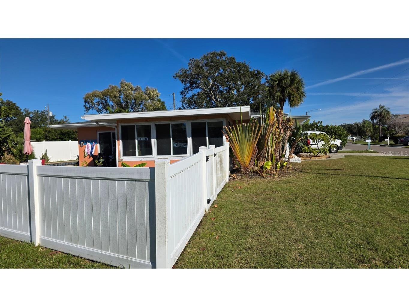 552 Trade Winds Drive Dunedin FL 34698 TB8321906 image20