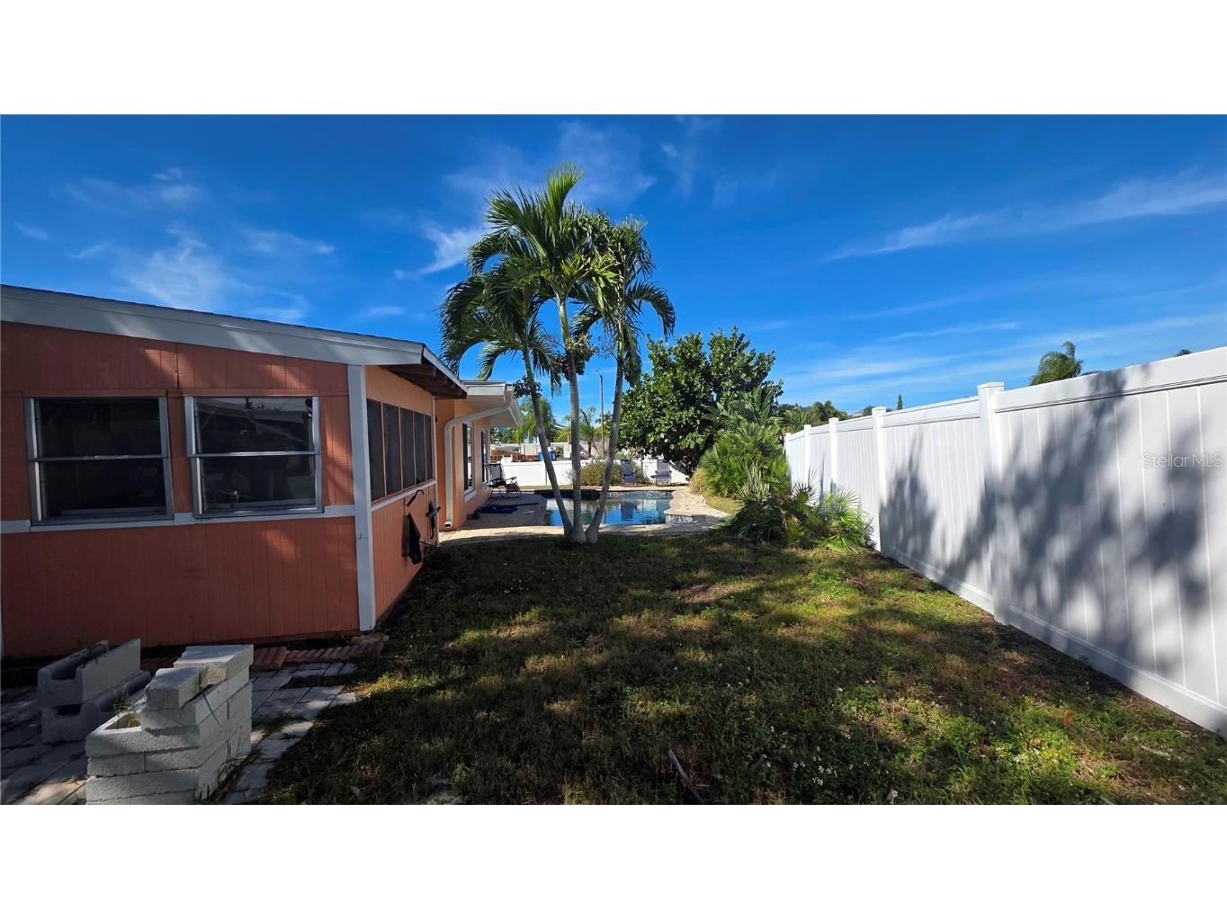 552 Trade Winds Drive Dunedin FL 34698 TB8321906 image71