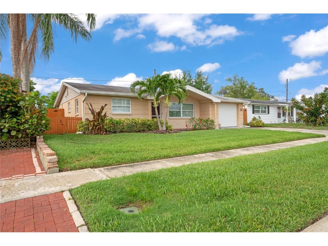 5520 Baroque Drive Holiday FL 34690 W7855851 image1
