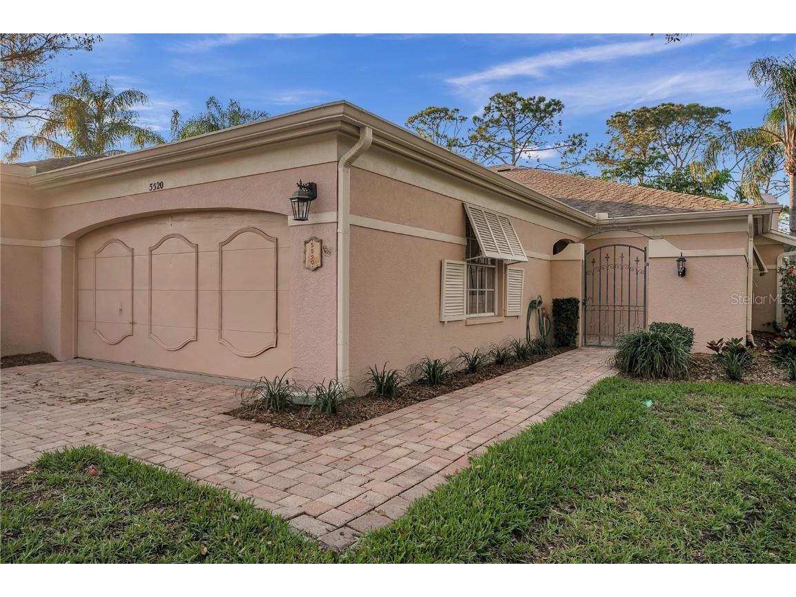 5520 Chanteclaire Sarasota FL 34235 A4562809 image1