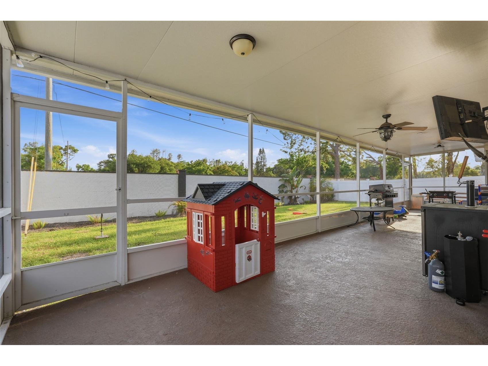 5520 Fulmar Drive Tampa FL 33625 TB8491675 image39