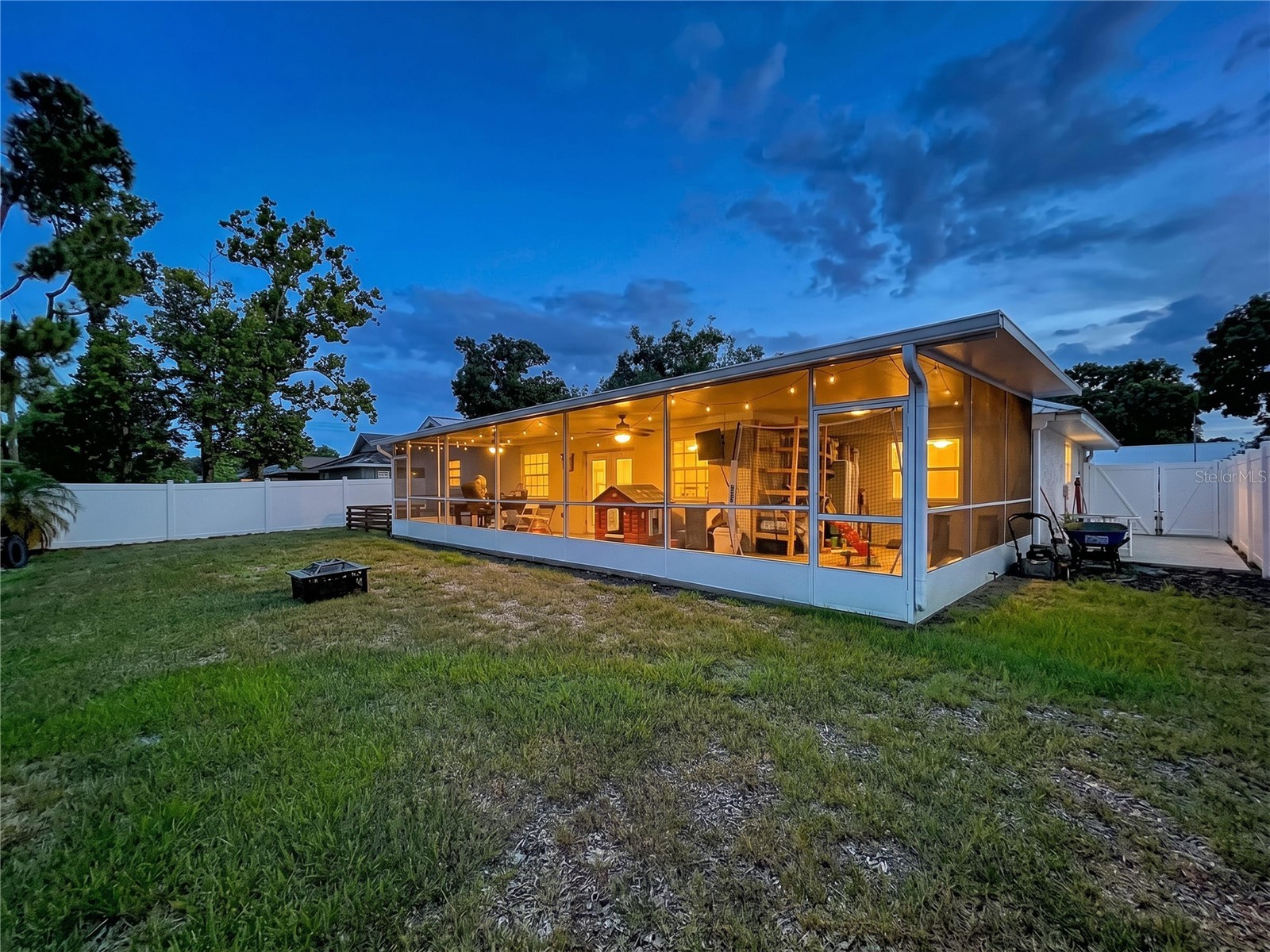 5520 Fulmar Drive Tampa FL 33625 TB8523899 image8