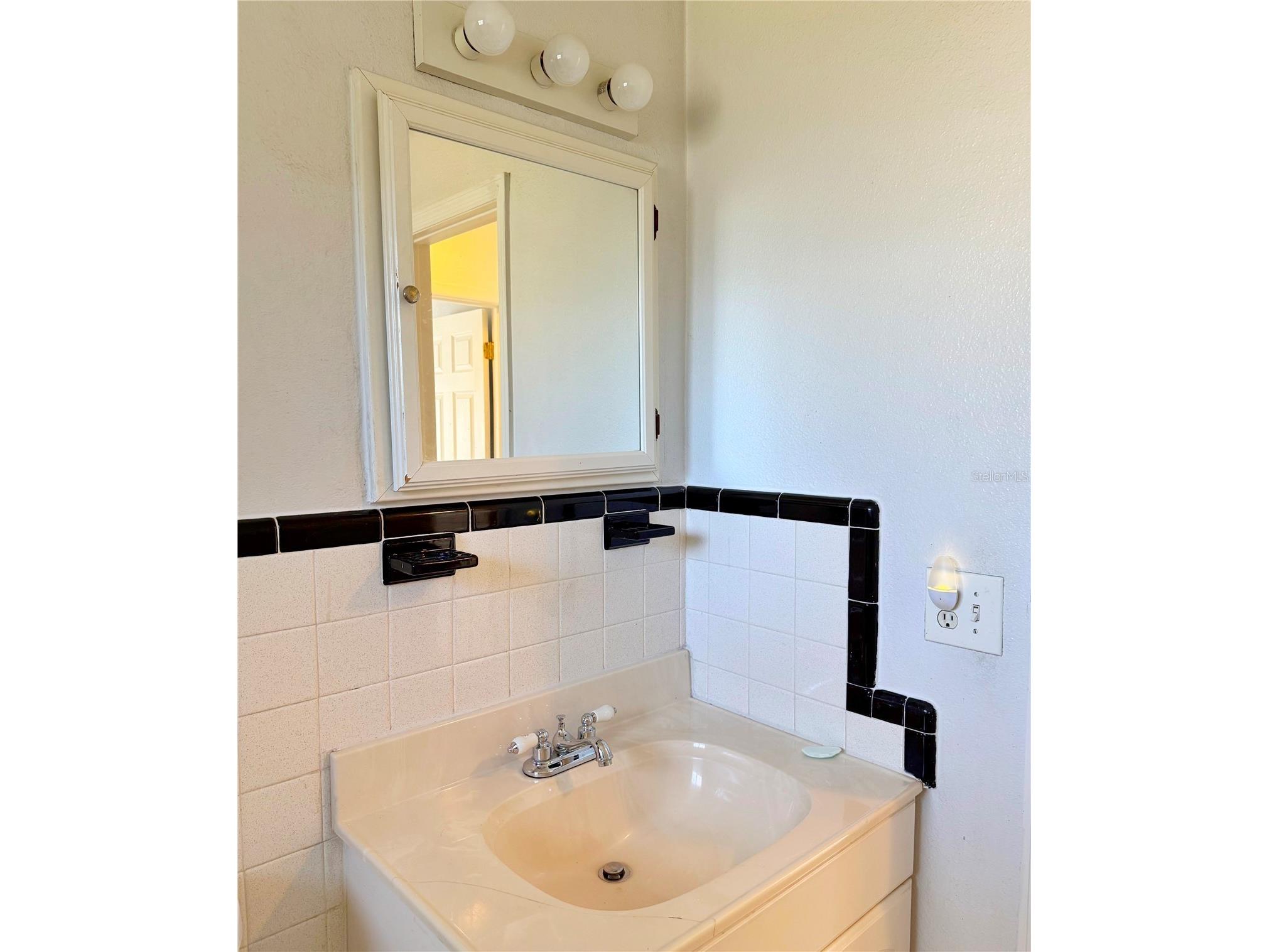 5520 Hobson Street NE Saint Petersburg FL 33704 TB8472563 image19