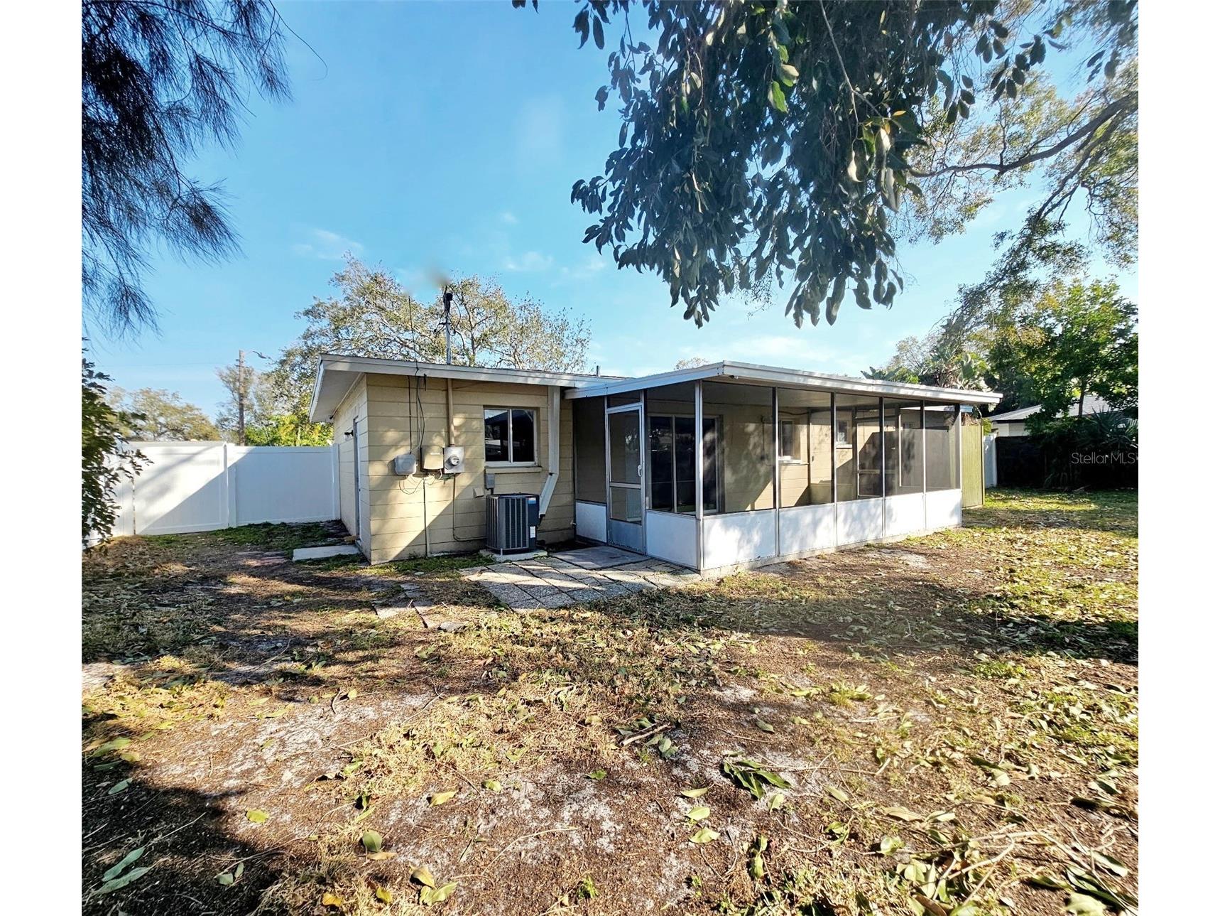 5520 Hobson Street NE Saint Petersburg FL 33704 TB8472563 image28