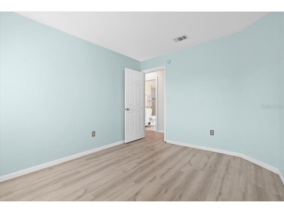 5520 Kenwood Drive North Port FL 34287 C7509081 image18