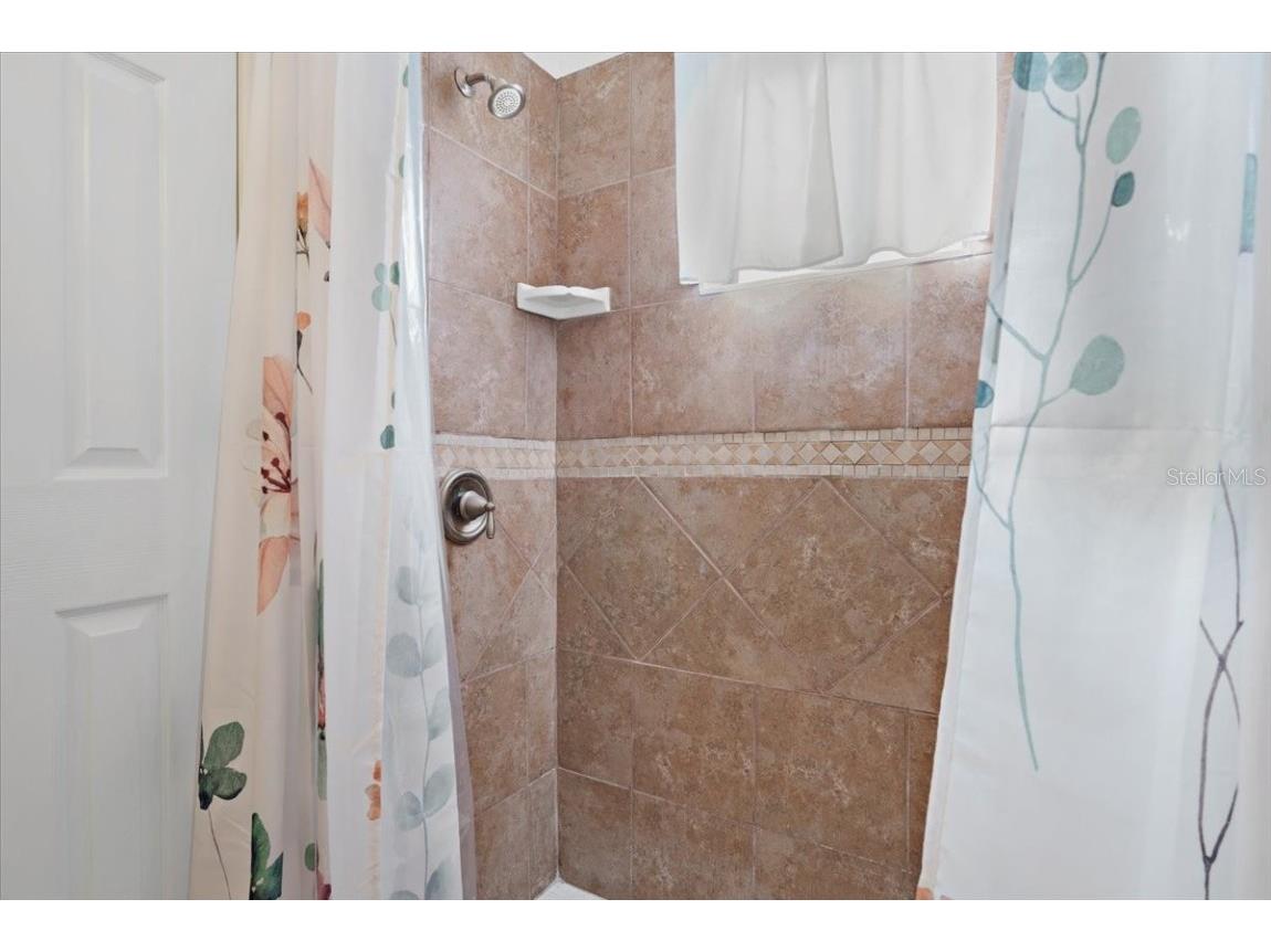 5520 Kenwood Drive North Port FL 34287 C7509081 image23