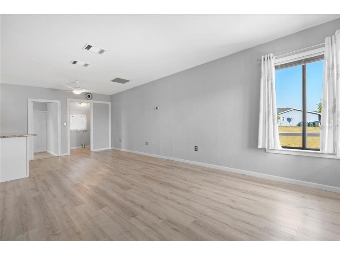 5520 Kenwood Drive North Port FL 34287 C7509081 image5