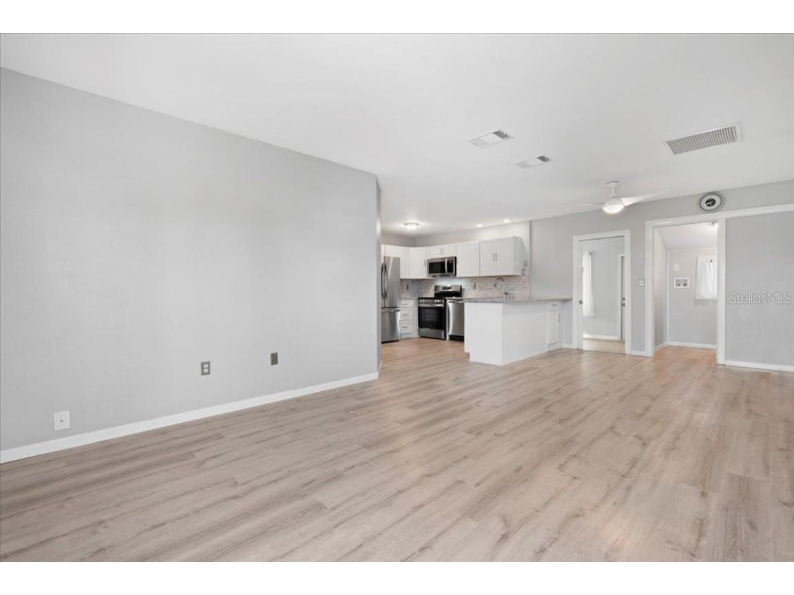 5520 Kenwood Drive North Port FL 34287 C7509081 image6