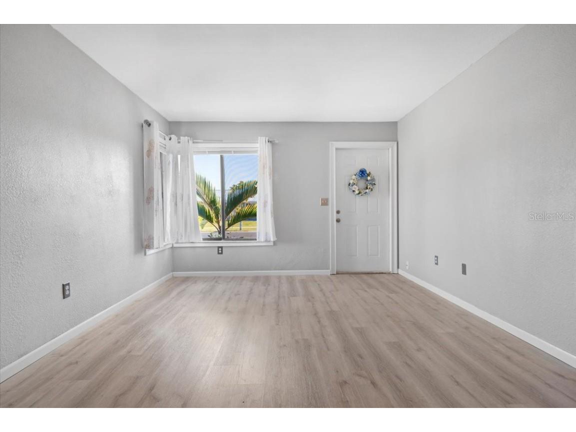 5520 Kenwood Drive North Port FL 34287 C7509081 image8