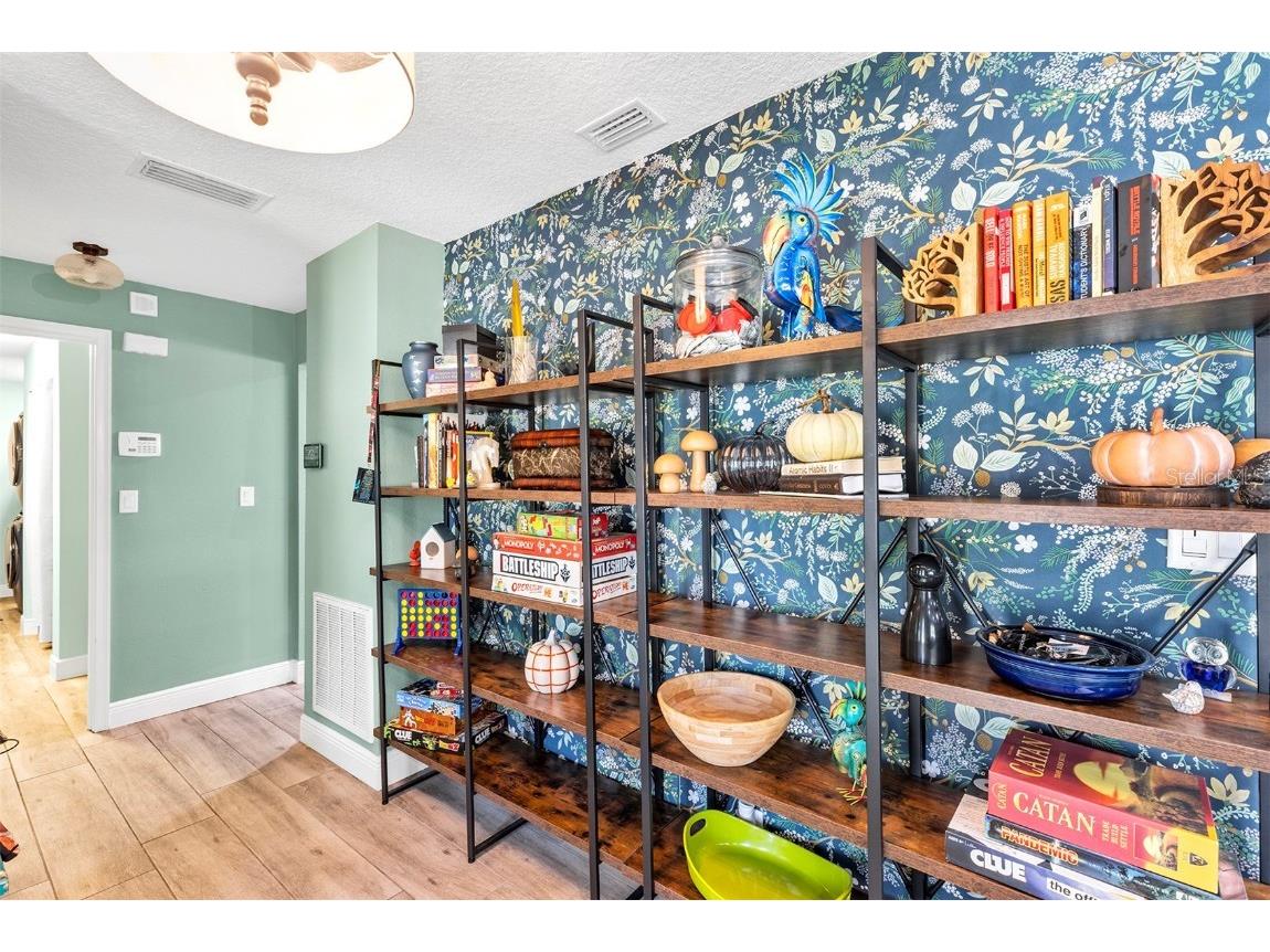 5520 NE 2nd Lane Ocala FL 34470 OM714088 image10