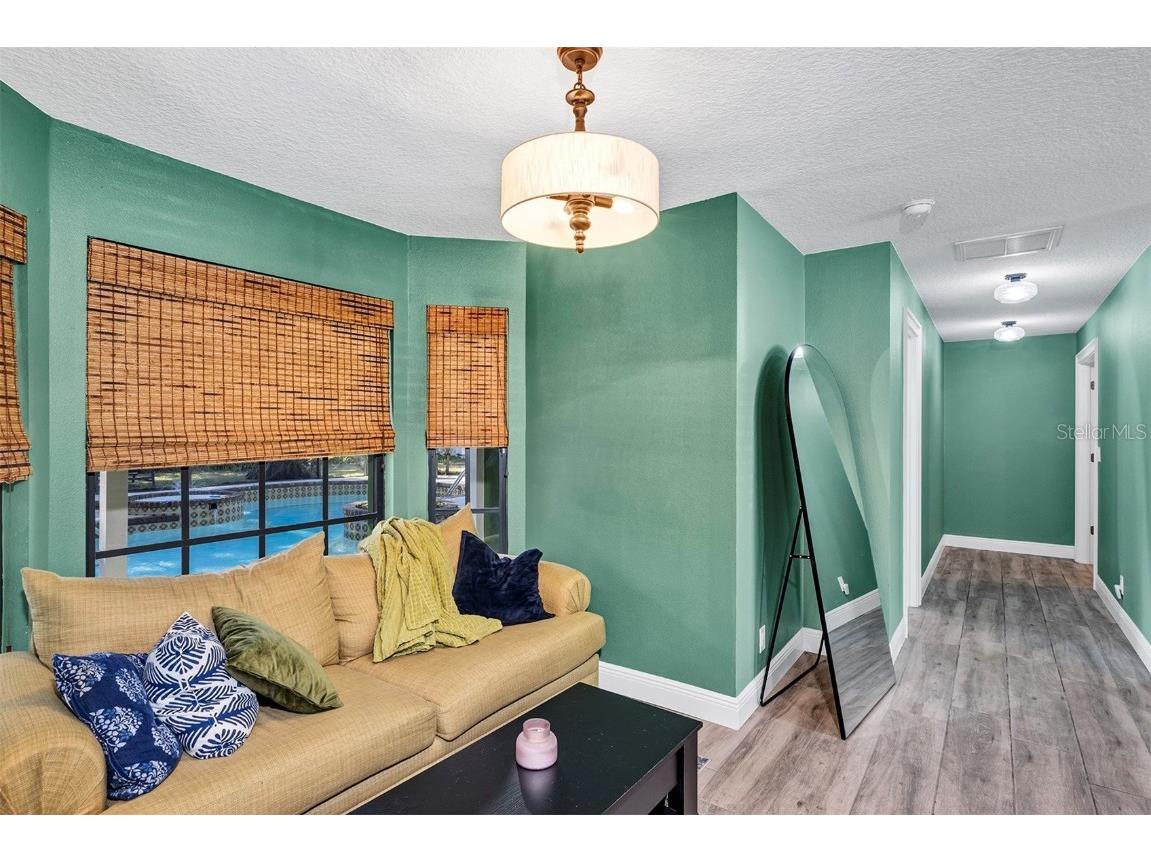 5520 NE 2nd Lane Ocala FL 34470 OM714088 image14