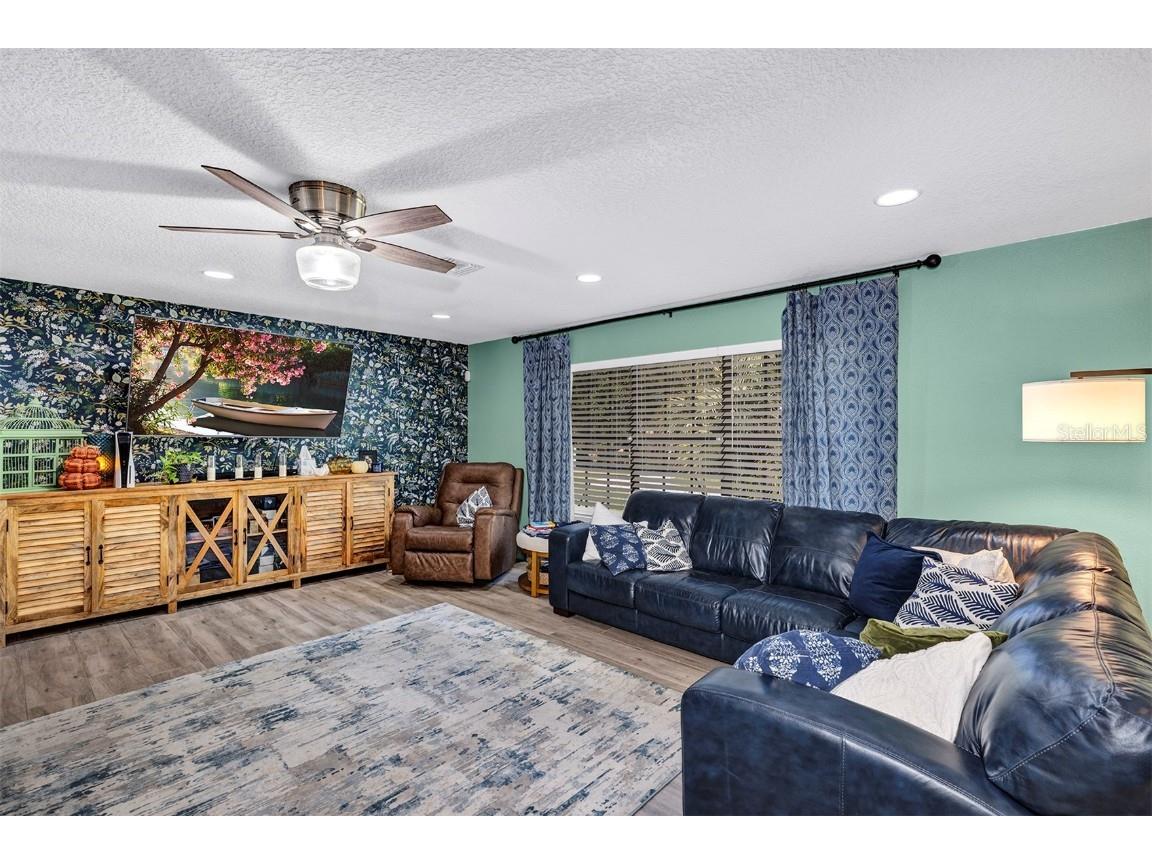 5520 NE 2nd Lane Ocala FL 34470 OM714088 image15