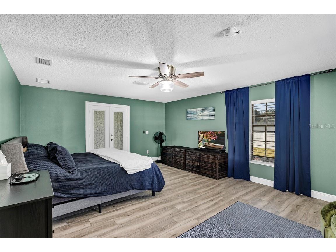 5520 NE 2nd Lane Ocala FL 34470 OM714088 image22