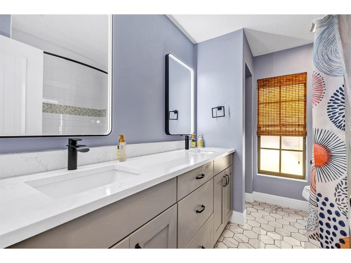 5520 NE 2nd Lane Ocala FL 34470 OM714088 image33