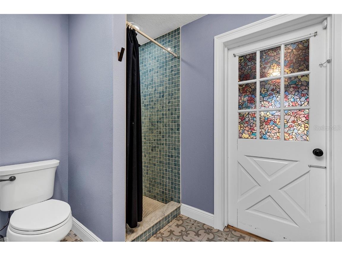 5520 NE 2nd Lane Ocala FL 34470 OM714088 image41