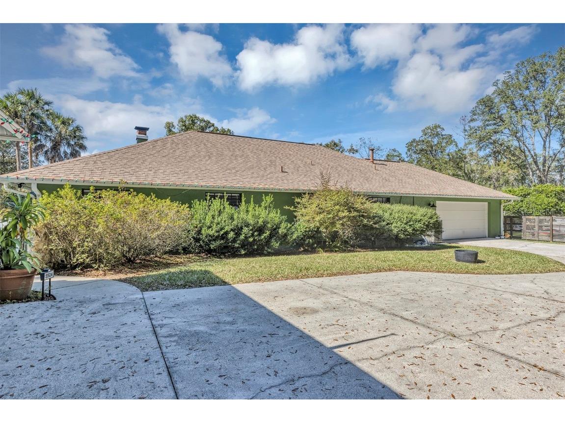 5520 NE 2nd Lane Ocala FL 34470 OM714088 image51