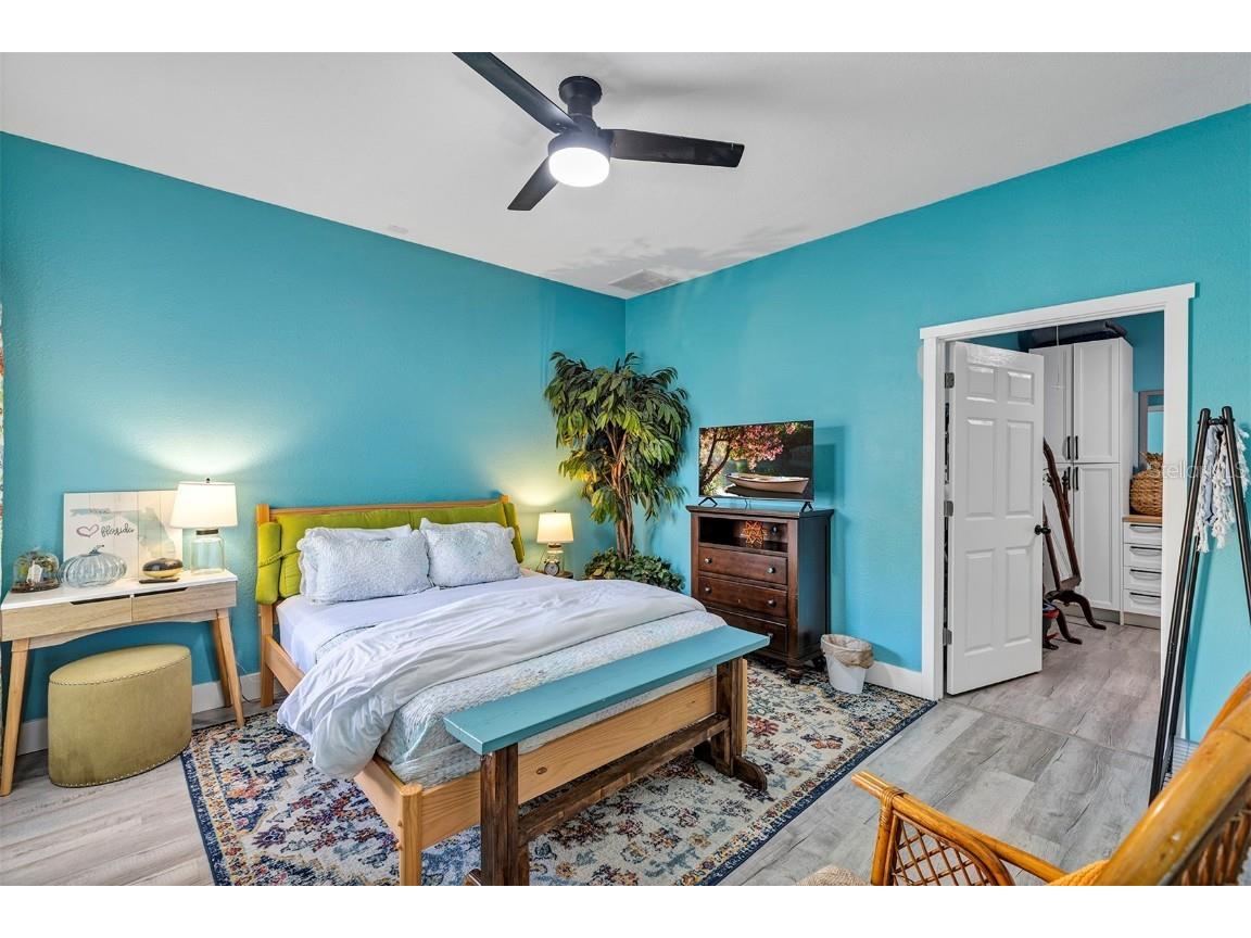 5520 NE 2nd Lane Ocala FL 34470 OM714088 image56