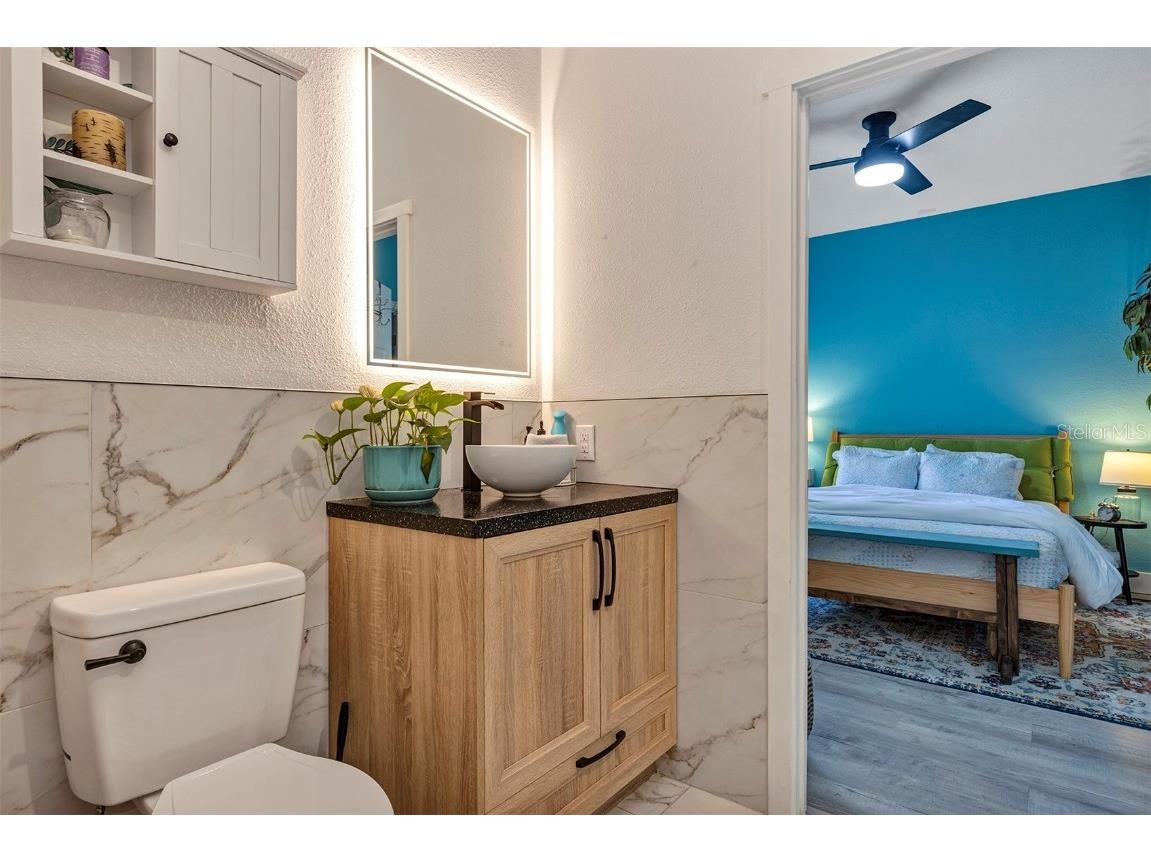 5520 NE 2nd Lane Ocala FL 34470 OM714088 image59