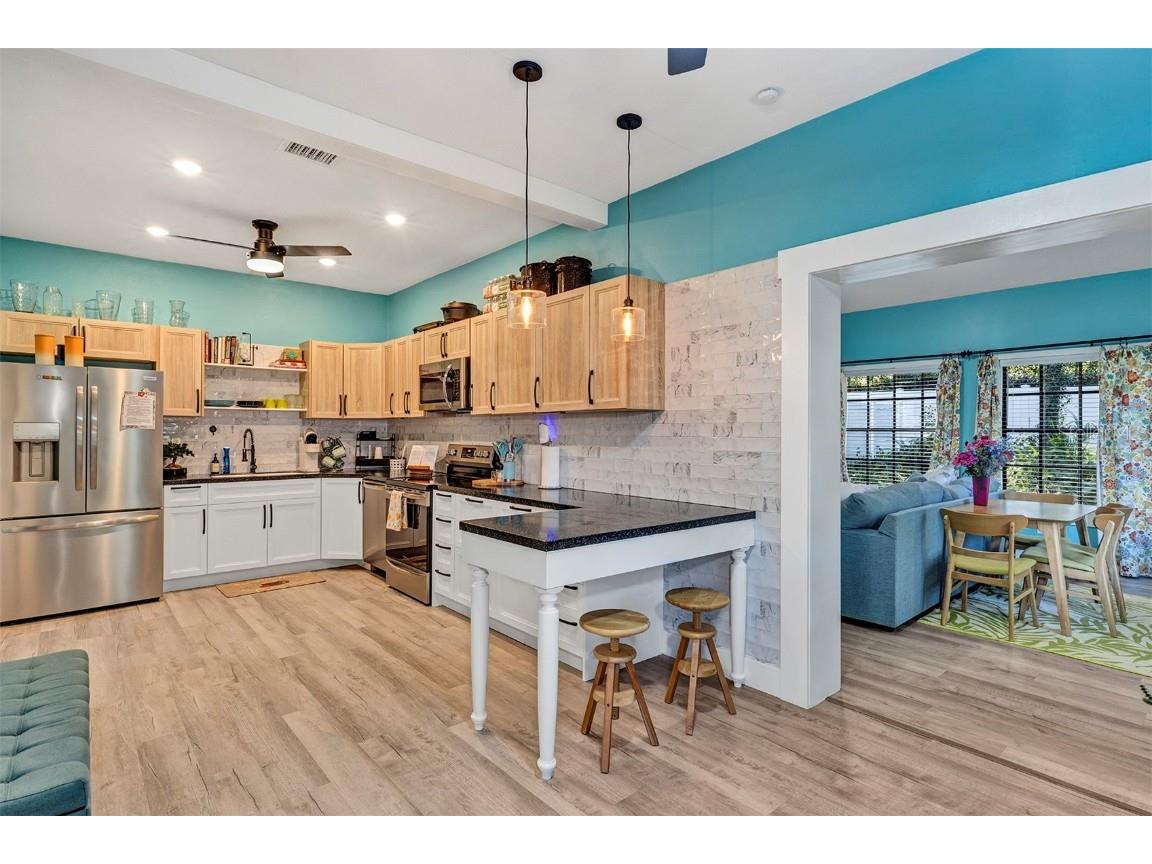 5520 NE 2nd Lane Ocala FL 34470 OM714088 image60