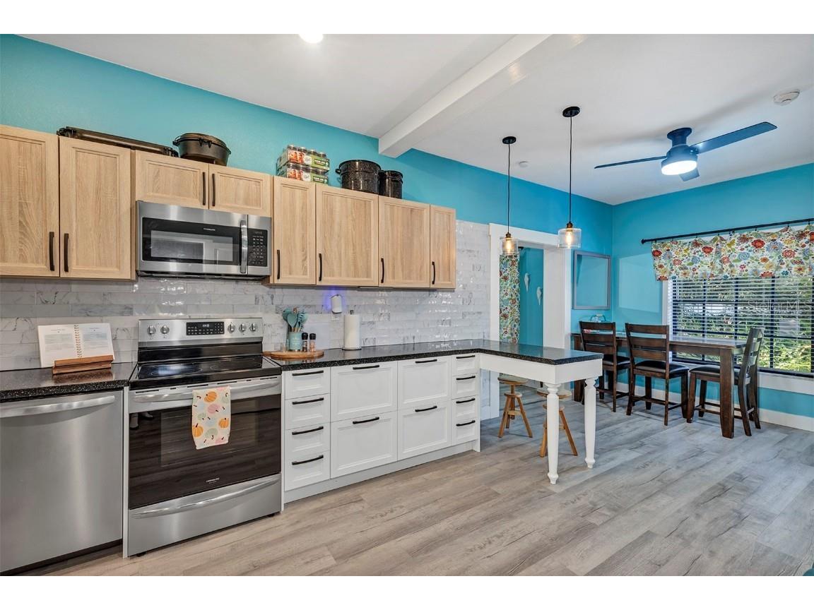 5520 NE 2nd Lane Ocala FL 34470 OM714088 image62