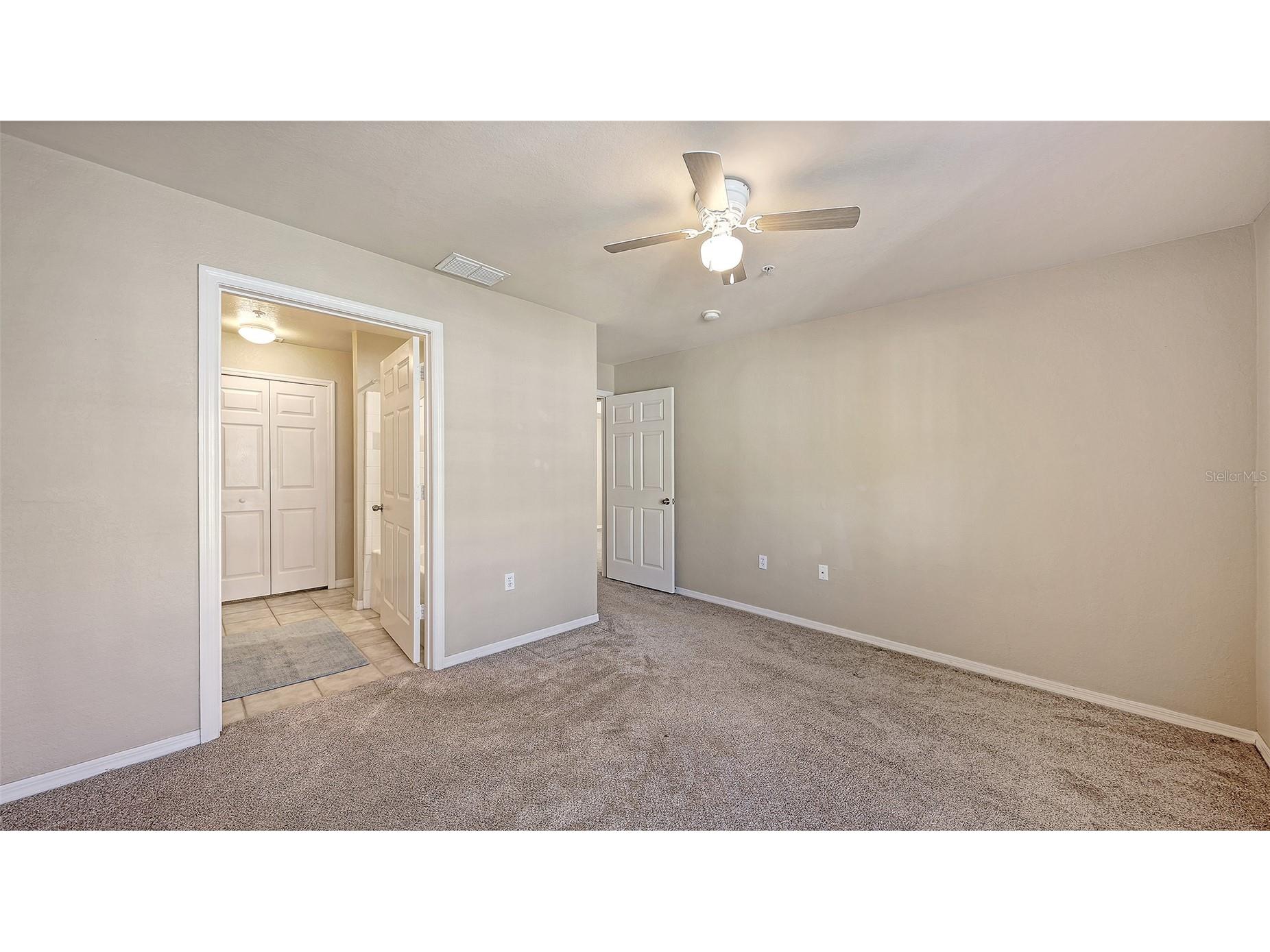 5520 Rosehill Road #203 Sarasota FL 34233 A4677482 image16