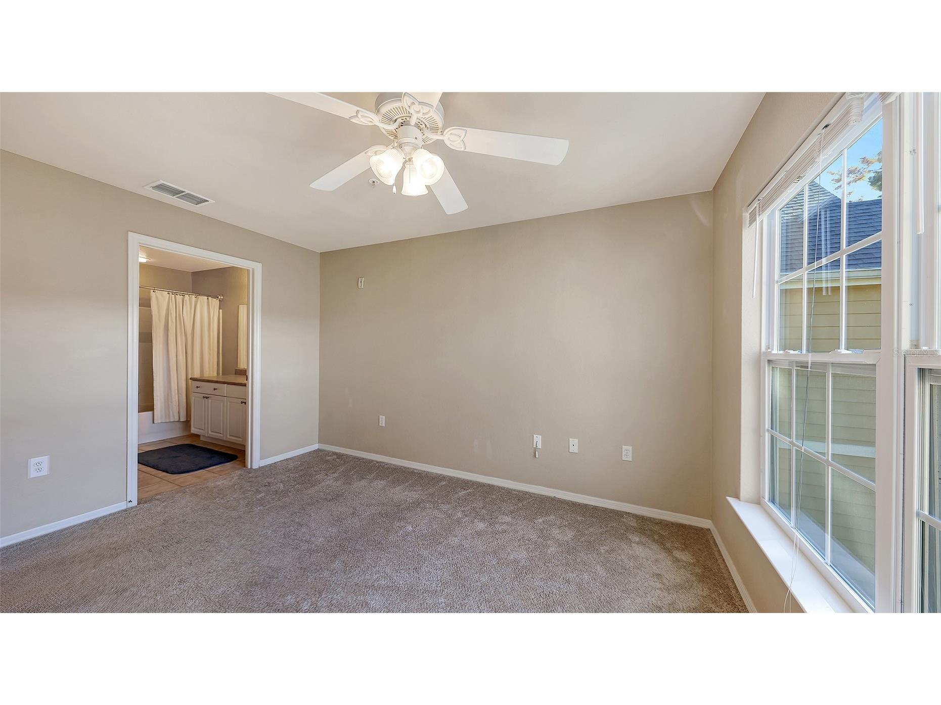 5520 Rosehill Road #203 Sarasota FL 34233 A4677482 image24