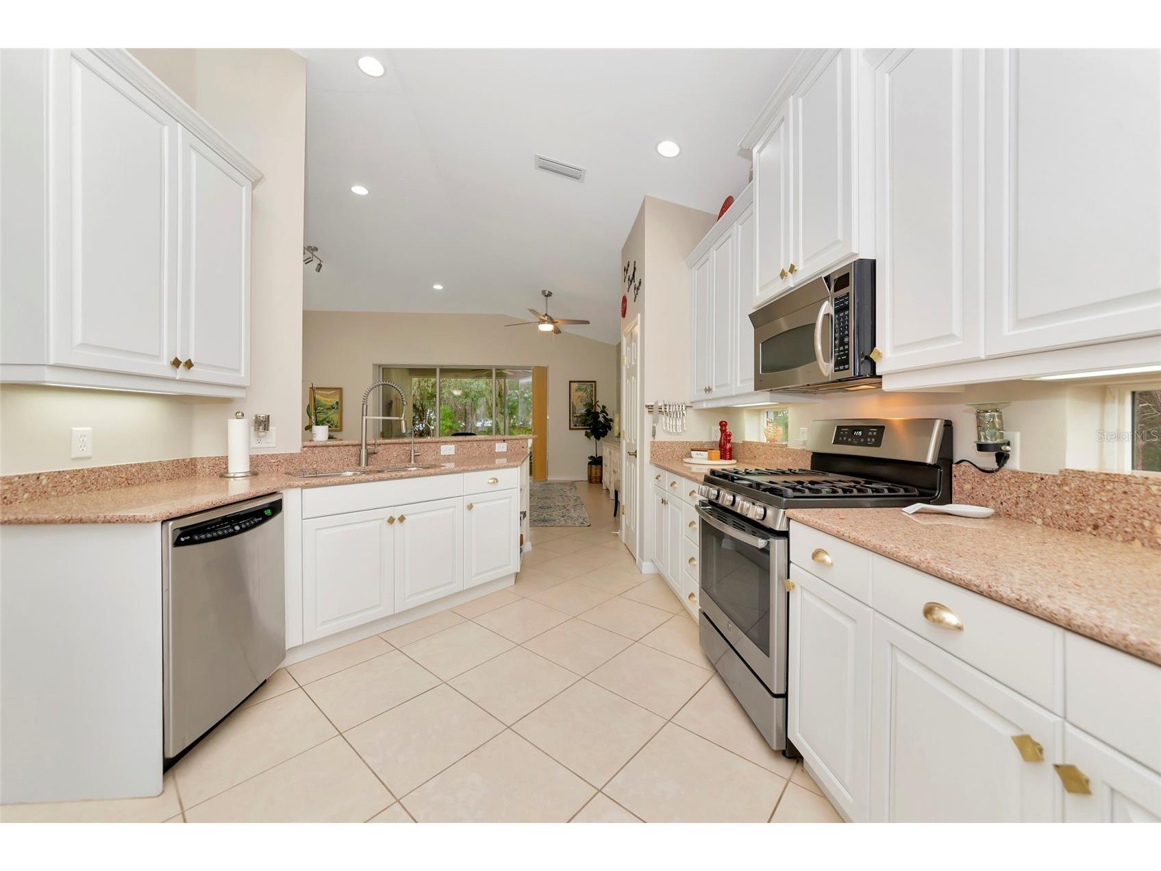 5520 Simonton Street Bradenton FL 34203 A4682507 image9