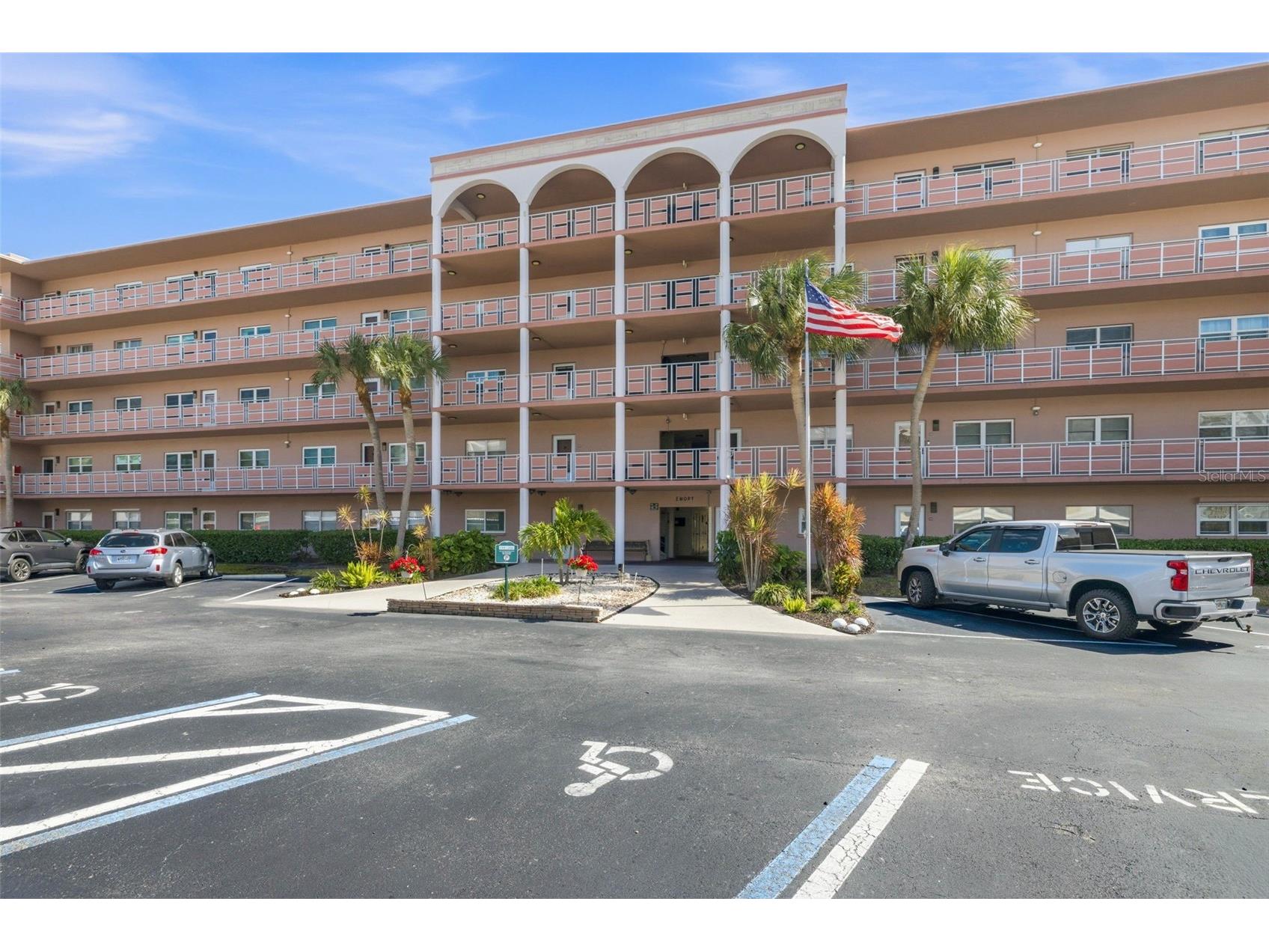 5521 80th Street N #212 Saint Petersburg FL 33709 TB8494851 image1