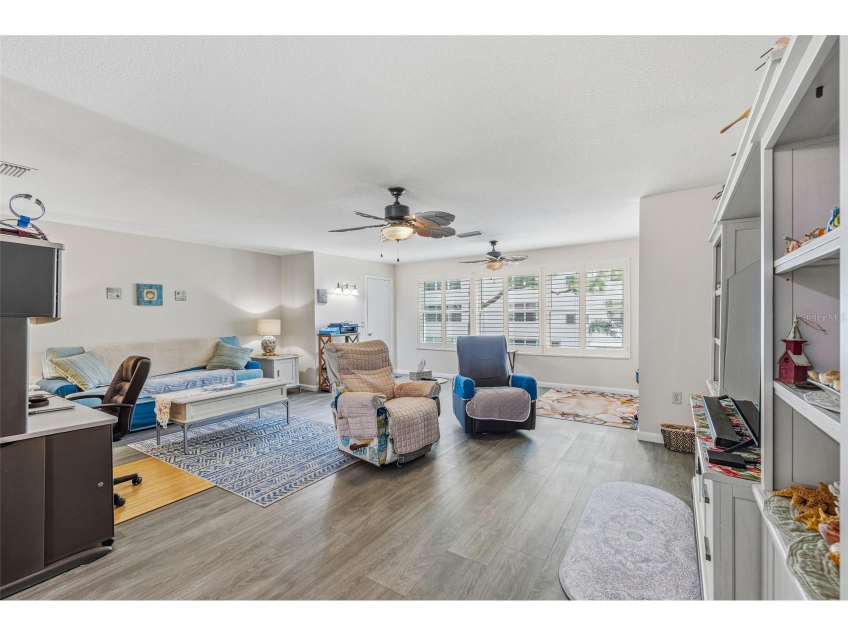 5521 80th Street N #212 Saint Petersburg FL 33709 TB8494851 image12