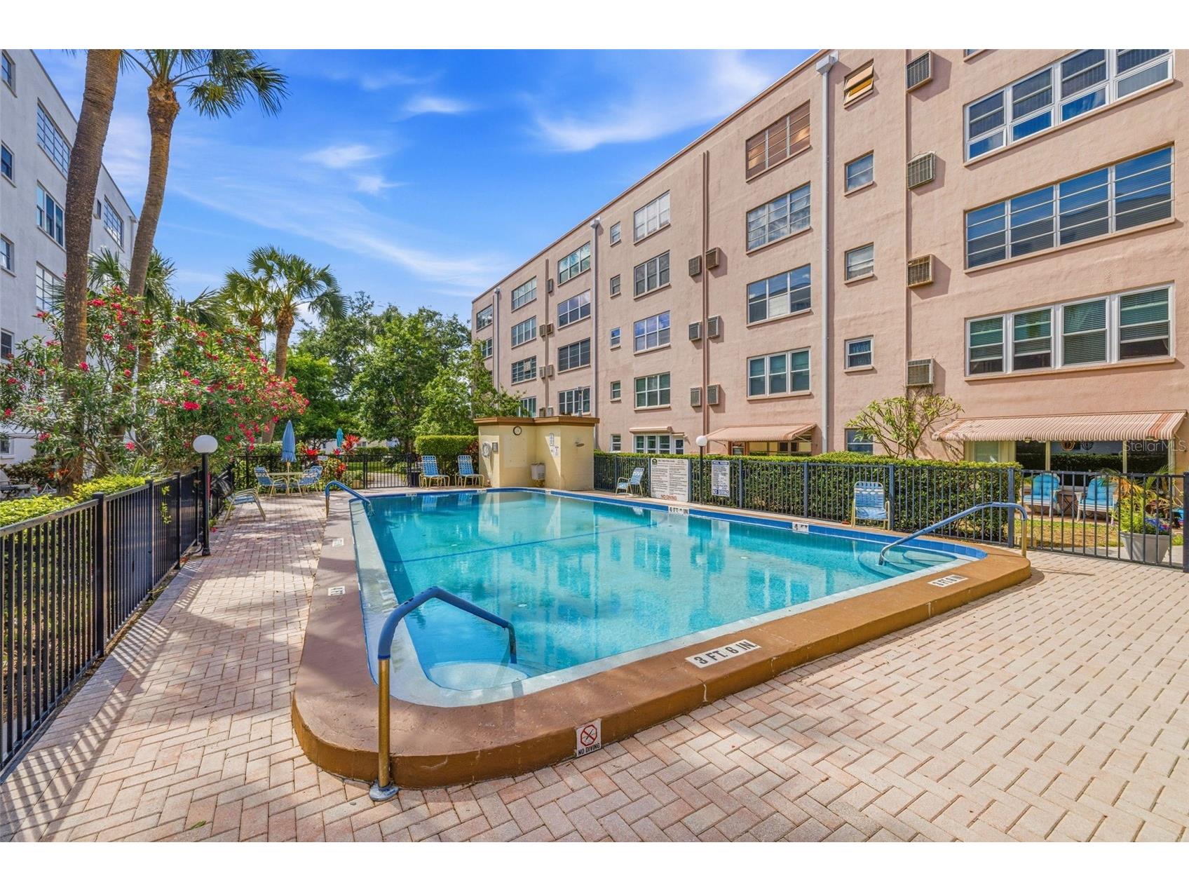 5521 80th Street N #212 Saint Petersburg FL 33709 TB8494851 image27