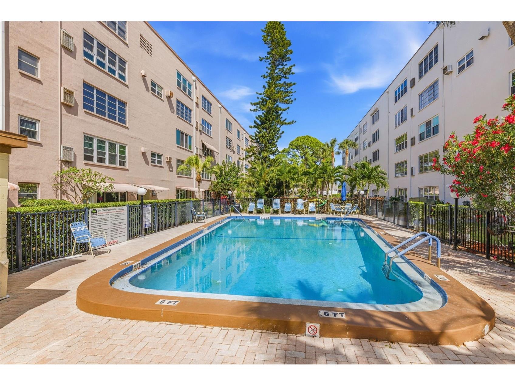 5521 80th Street N #212 Saint Petersburg FL 33709 TB8494851 image28