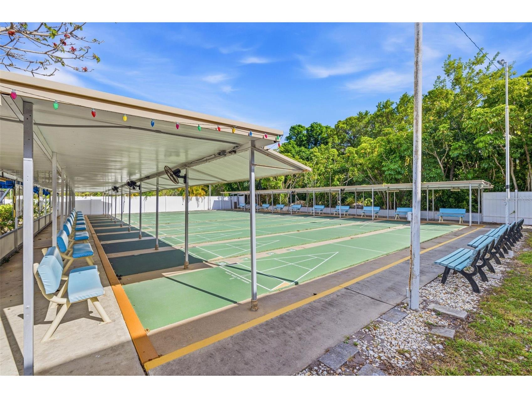 5521 80th Street N #212 Saint Petersburg FL 33709 TB8494851 image33
