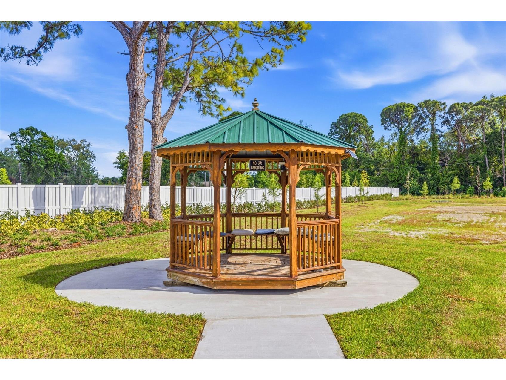 5521 80th Street N #212 Saint Petersburg FL 33709 TB8494851 image36
