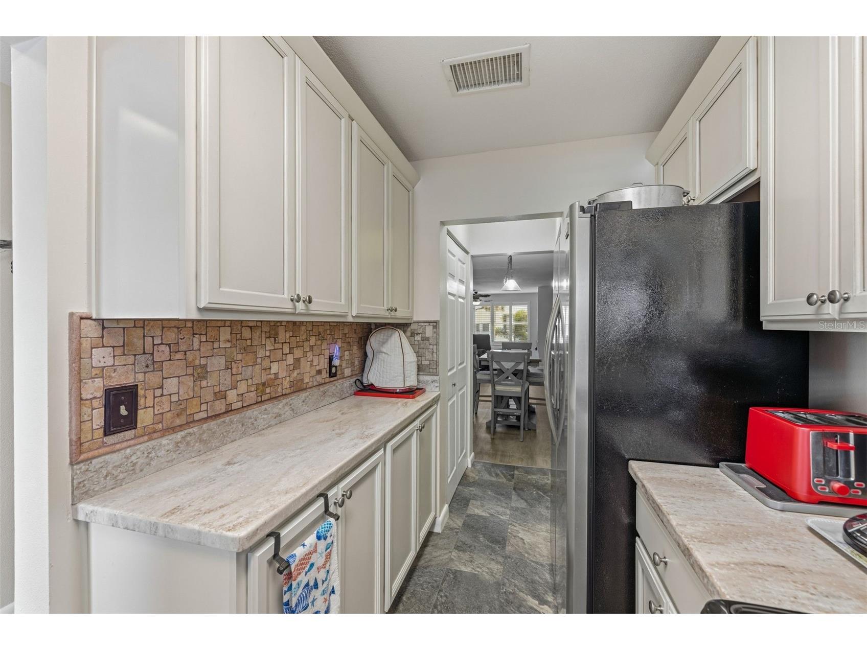 5521 80th Street N #212 Saint Petersburg FL 33709 TB8494851 image8