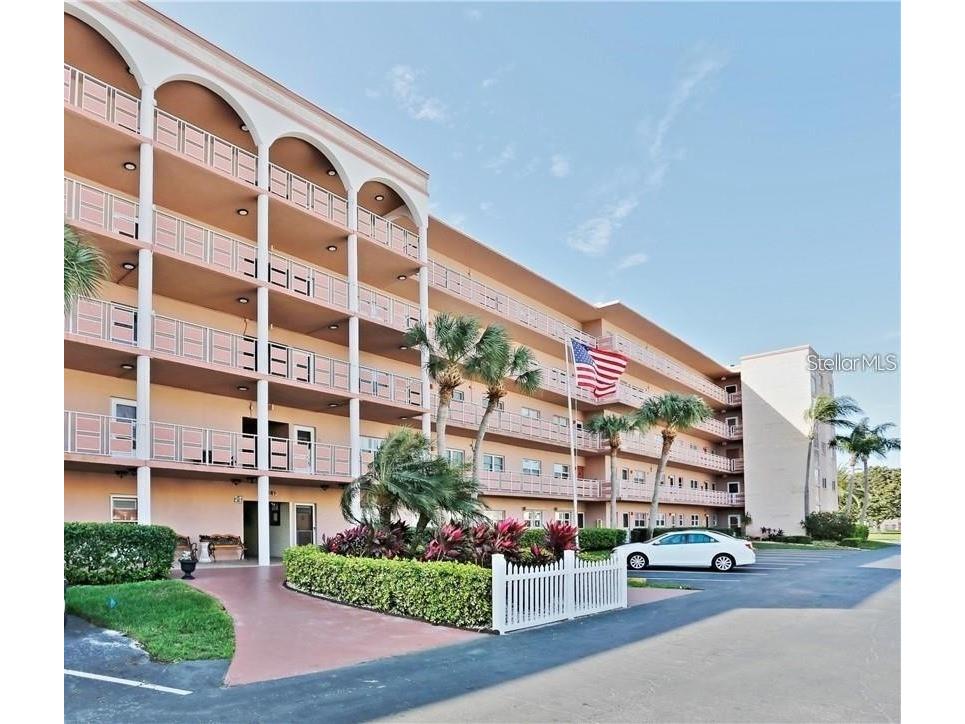 5521 80th Street N #215 Saint Petersburg FL 33709 TB8433839 image1