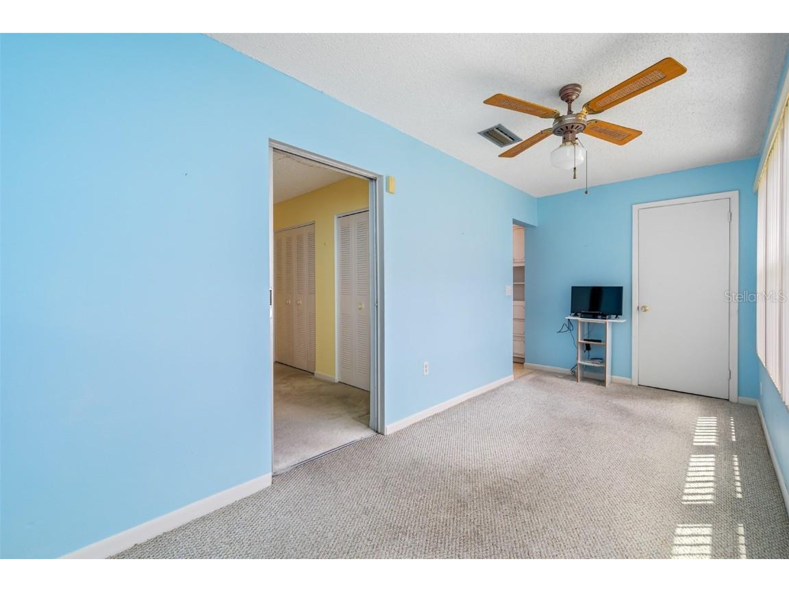 5521 80th Street N #310 Saint Petersburg FL 33709 TB8303258 image17