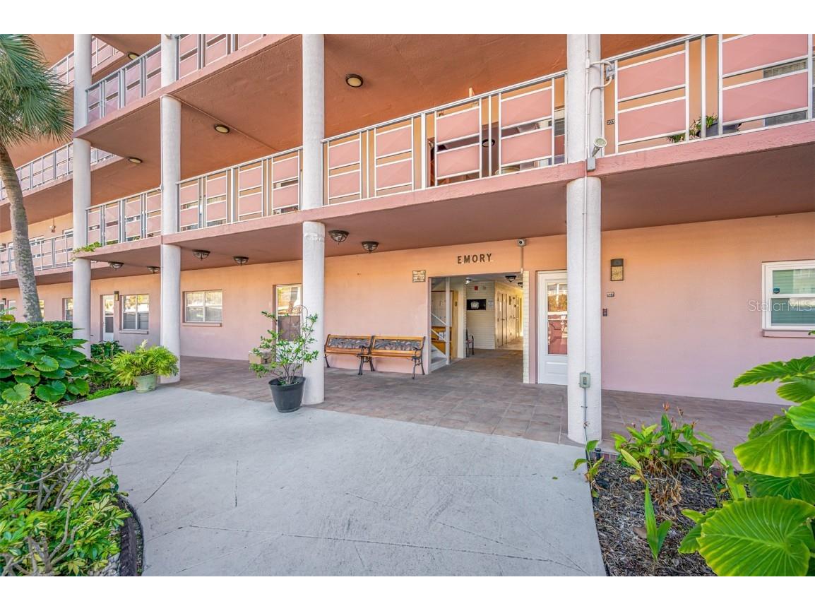 5521 80th Street N #310 Saint Petersburg FL 33709 TB8303258 image3