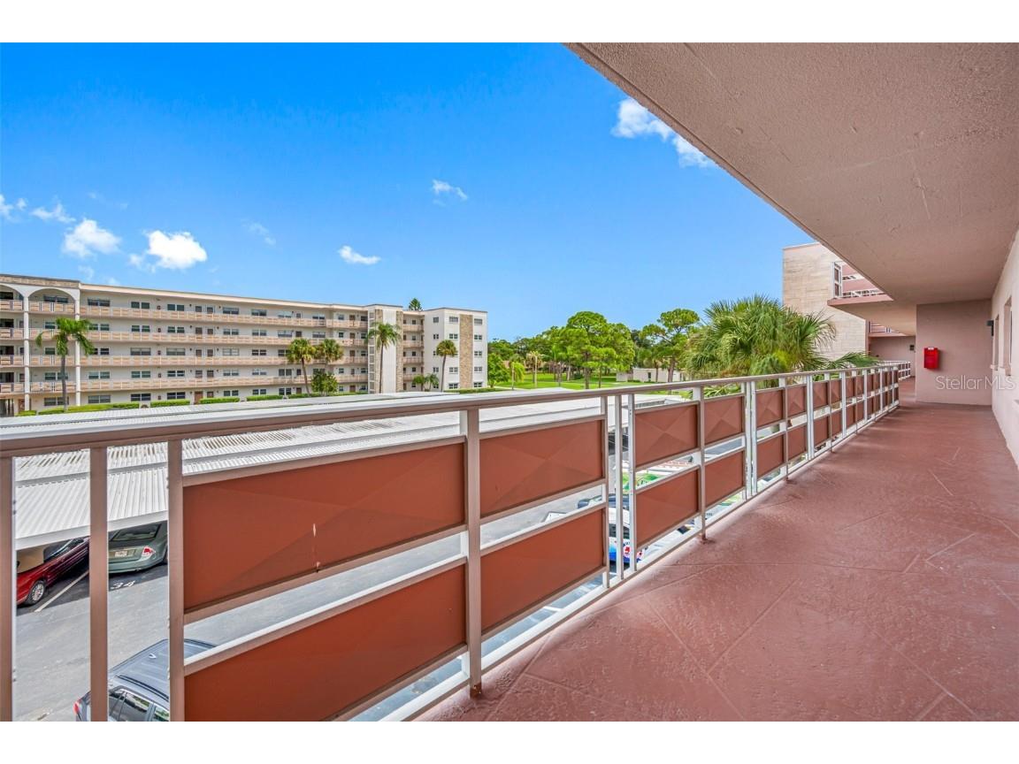 5521 80th Street N #310 Saint Petersburg FL 33709 TB8303258 image32