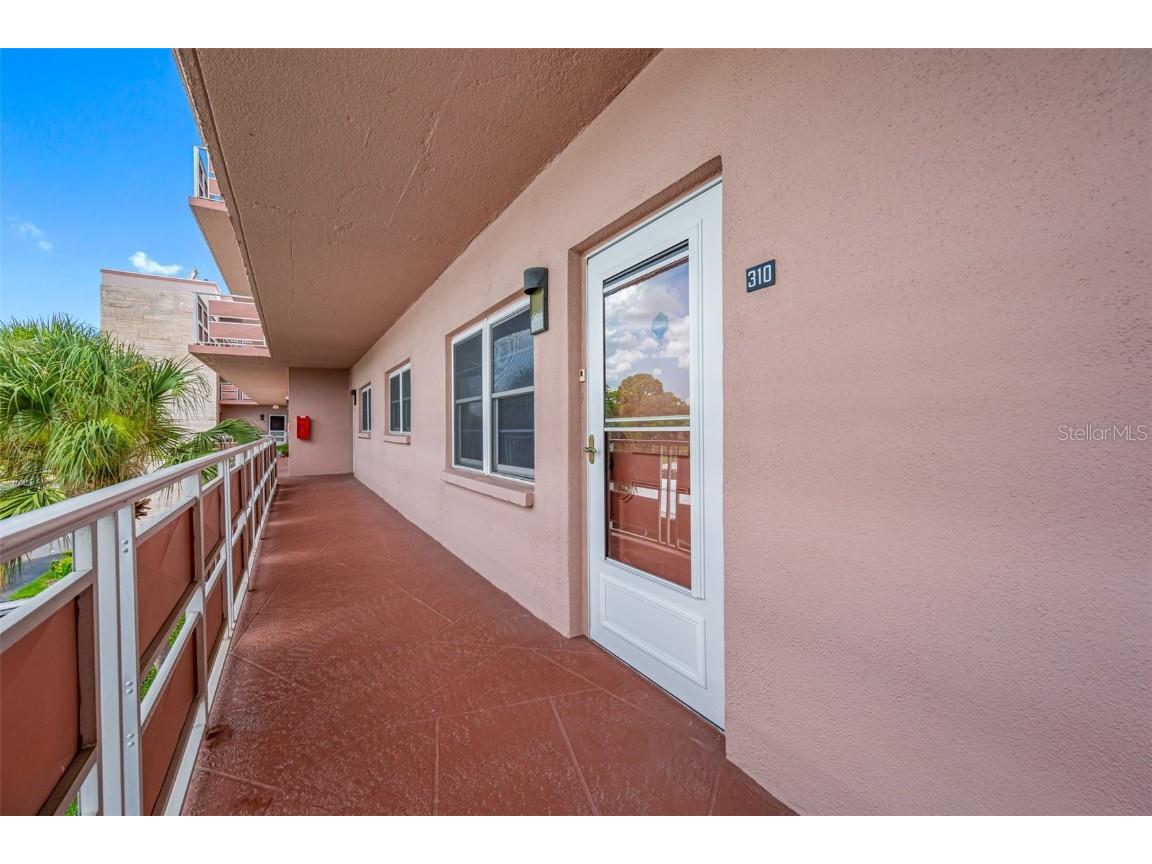 5521 80th Street N #310 Saint Petersburg FL 33709 TB8303258 image4