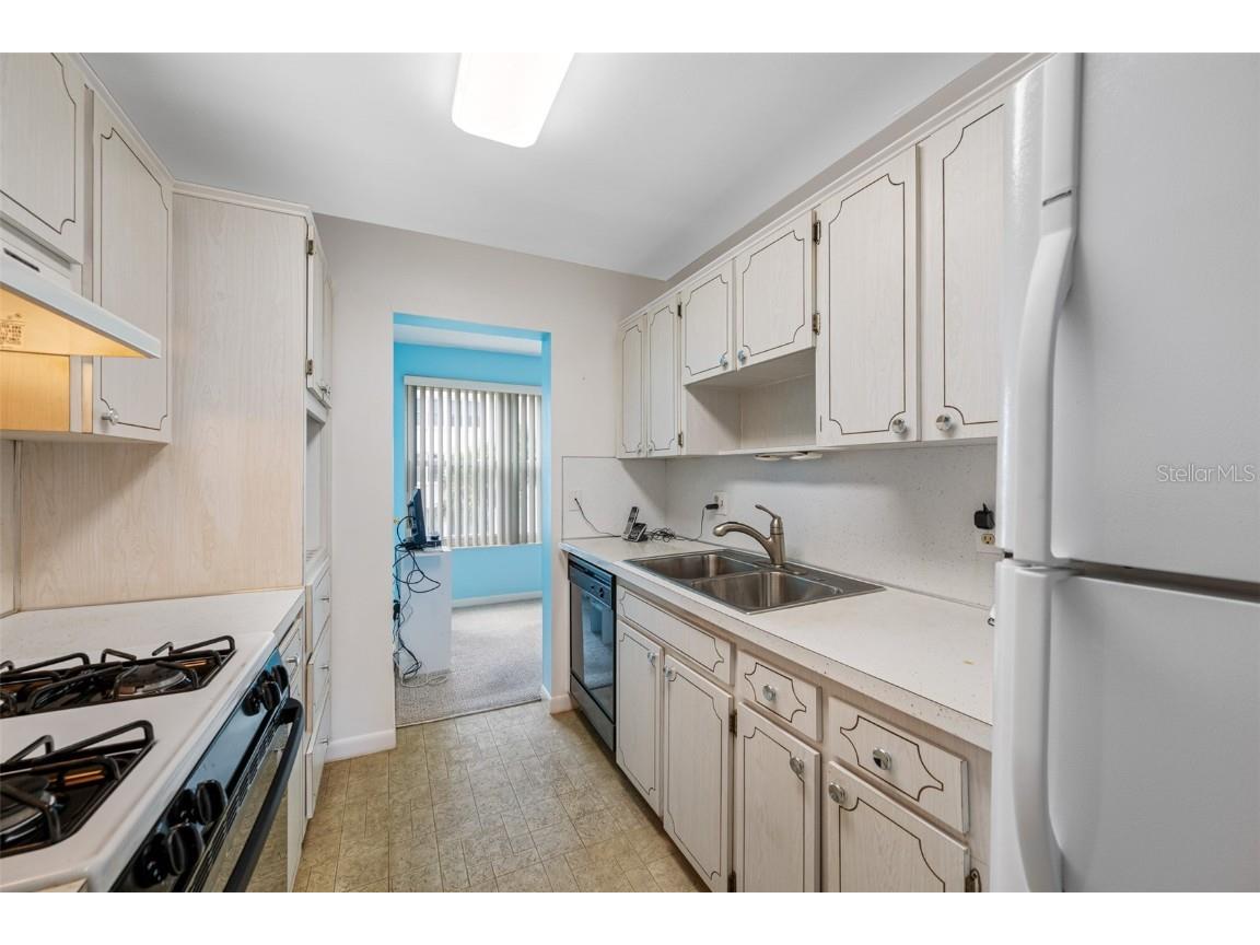 5521 80th Street N #310 Saint Petersburg FL 33709 TB8303258 image8