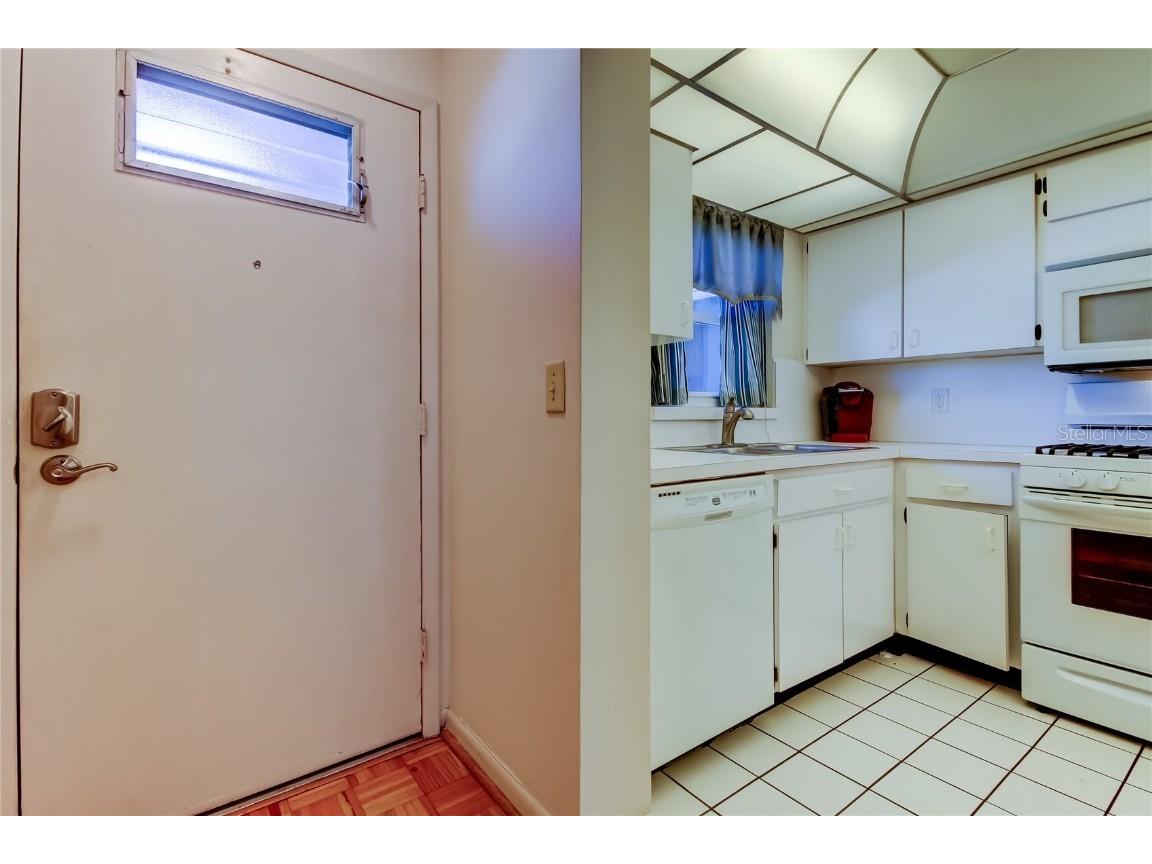 5521 80th Street N #315 Saint Petersburg FL 33709 TB8360044 image25