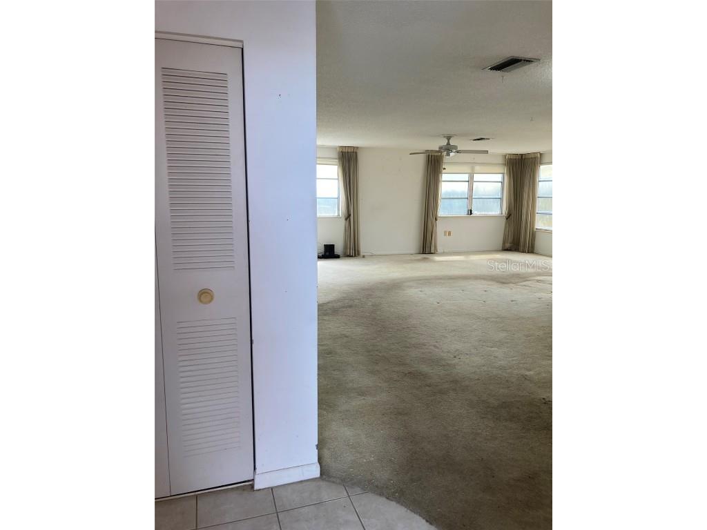 5521 80th Street N #516 Saint Petersburg FL 33709 TB8429937 image2