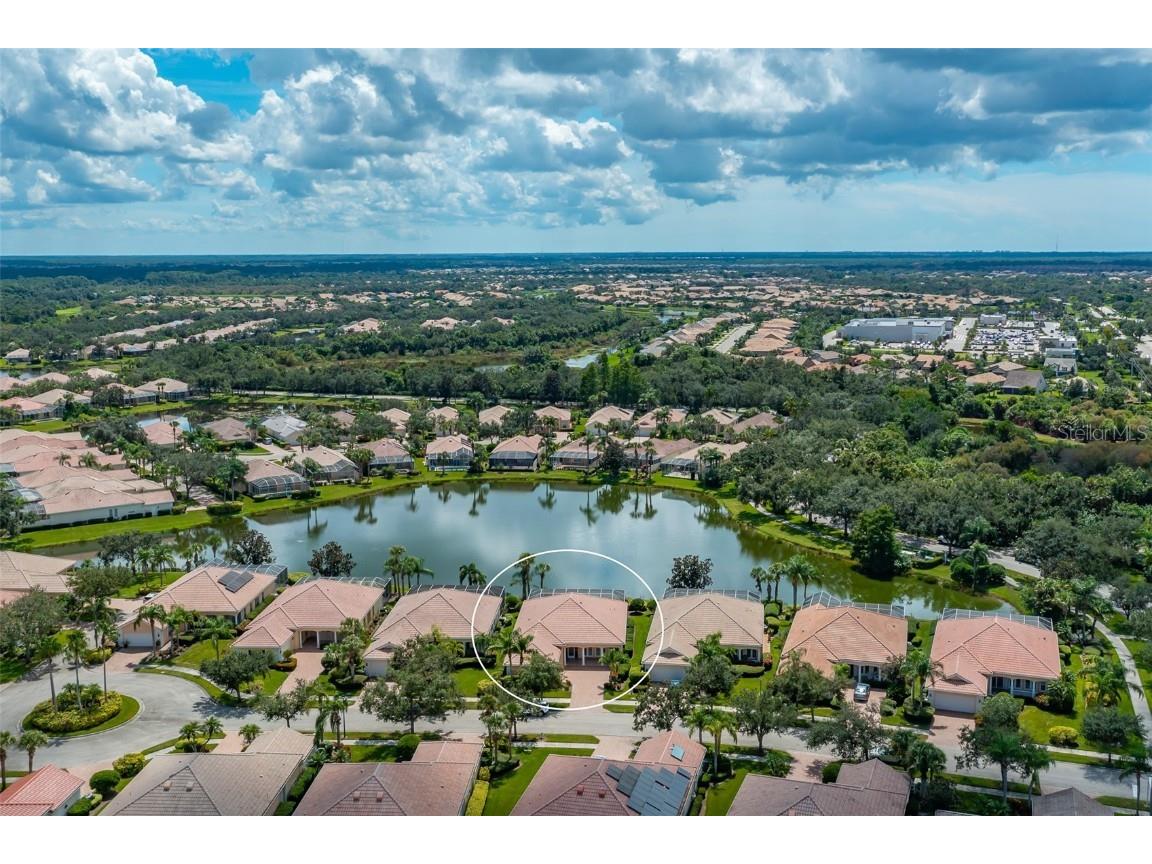 5521 Bilbao Place Sarasota FL 34238 A4665355 image1