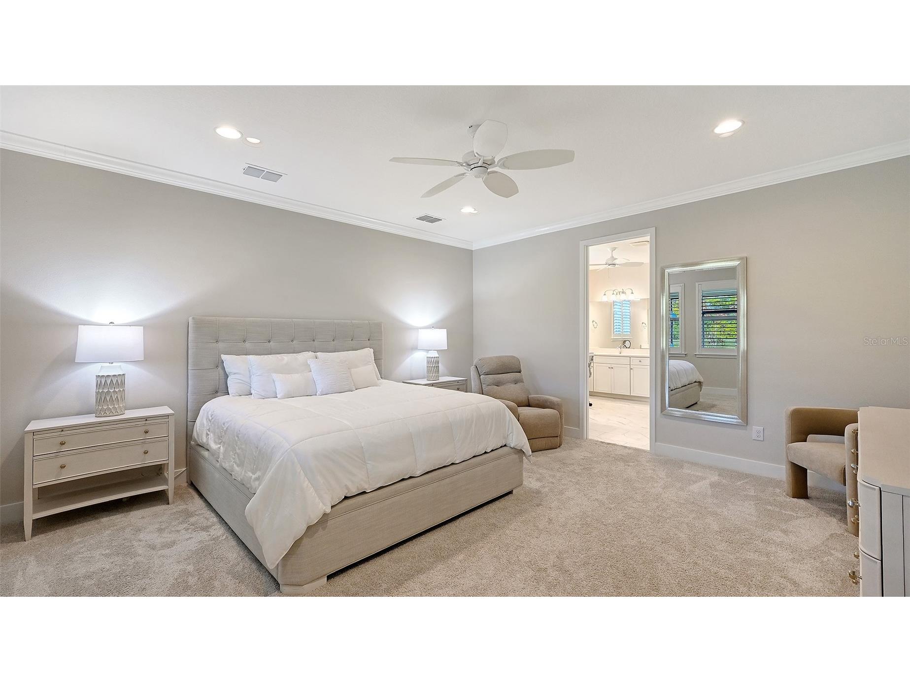 5521 Blue Water Boulevard Sarasota FL 34238 A4687351 image14
