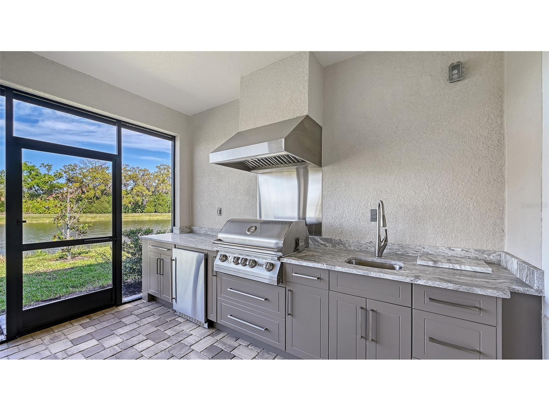 5521 Blue Water Boulevard Sarasota FL 34238 A4687351 image25