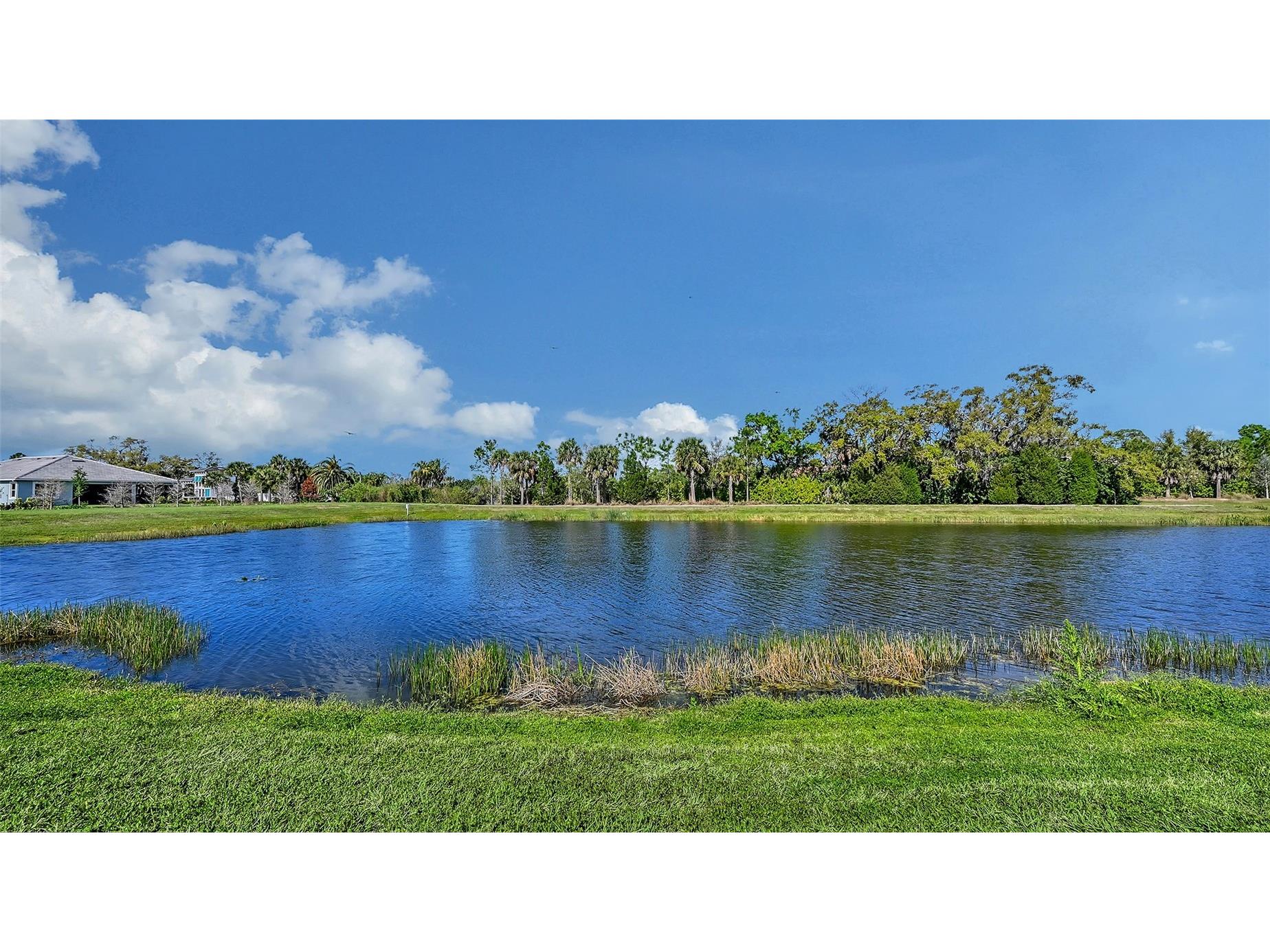 5521 Blue Water Boulevard Sarasota FL 34238 A4687351 image26