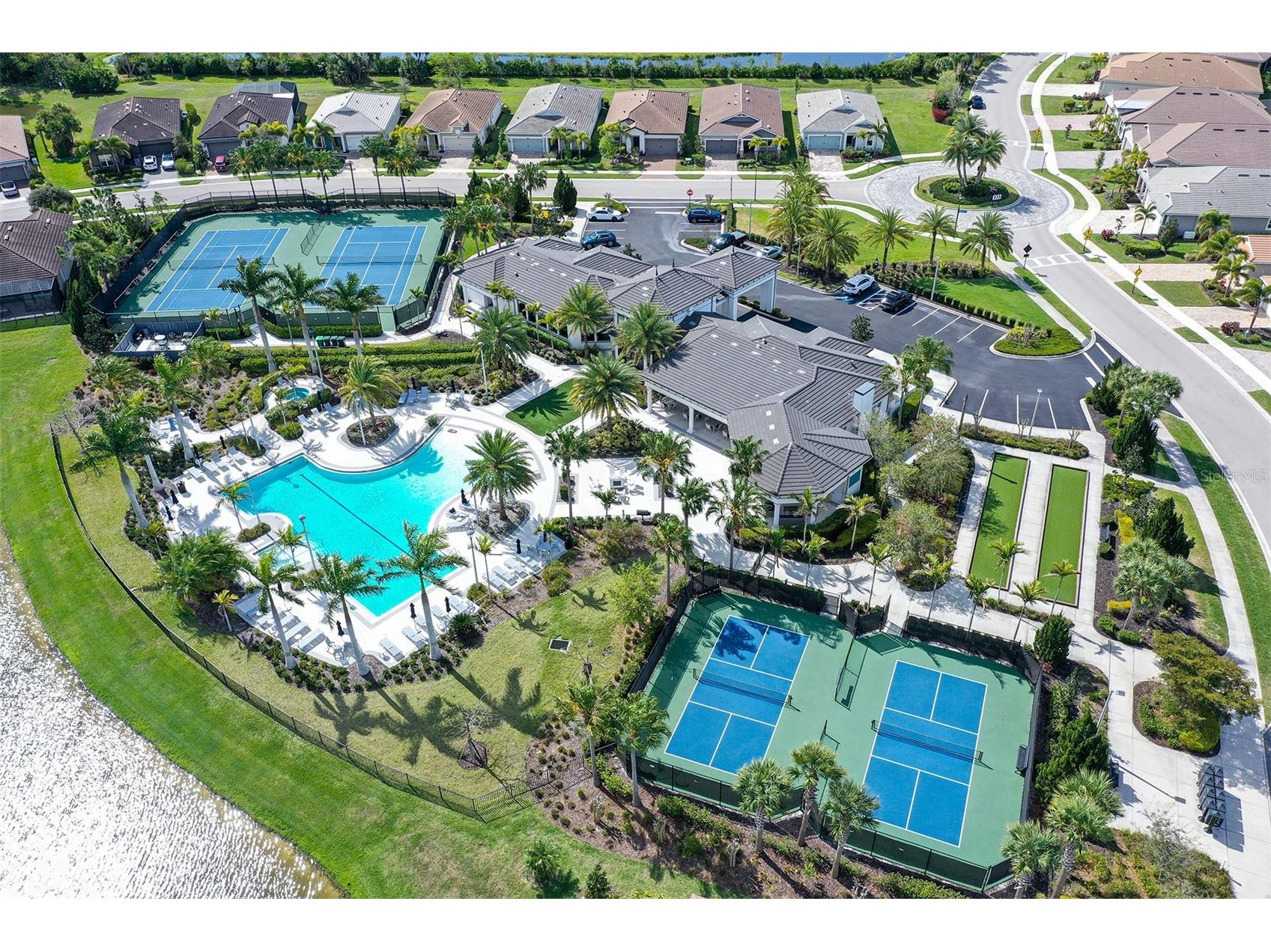 5521 Blue Water Boulevard Sarasota FL 34238 A4687351 image34